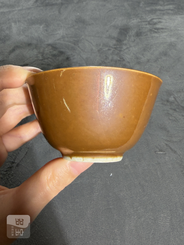 清康熙外酱釉内青花洞石花卉纹小杯 - 图3